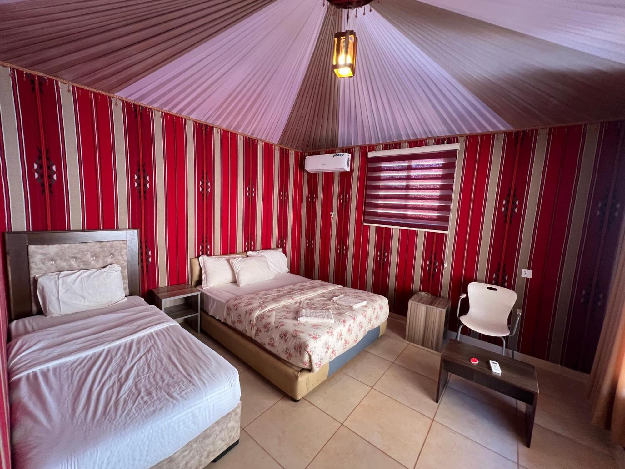 Angelina Wadi Rum Camp Dış mekan fotoğraf