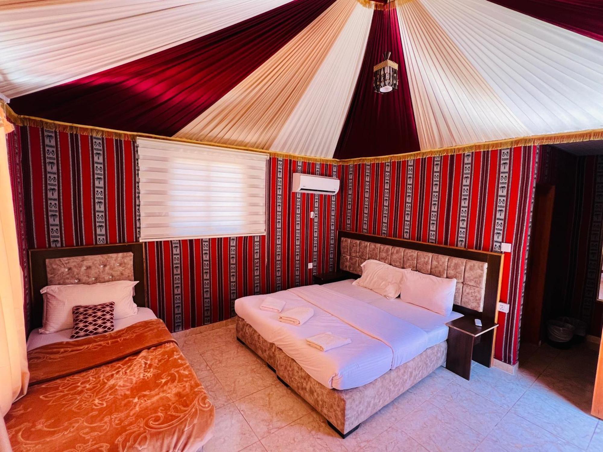Angelina Wadi Rum Camp Dış mekan fotoğraf