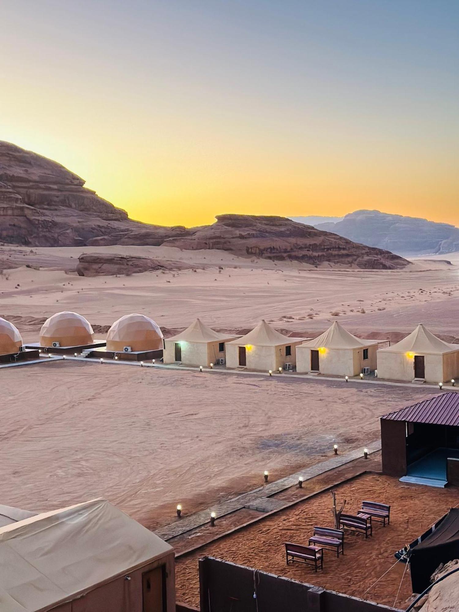 Angelina Wadi Rum Camp Dış mekan fotoğraf
